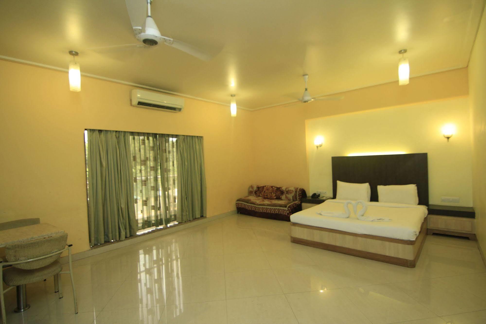 Kumar Resort Lonavala Exterior foto