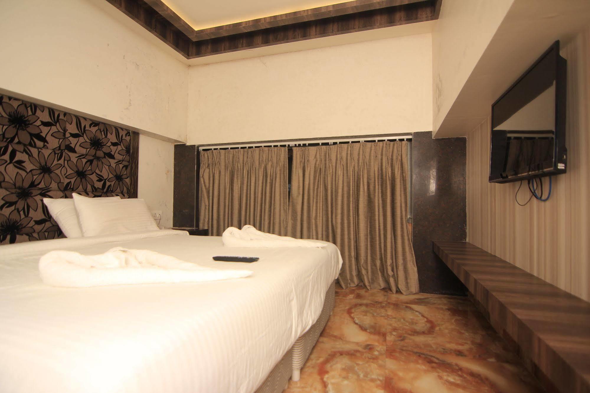 Kumar Resort Lonavala Exterior foto