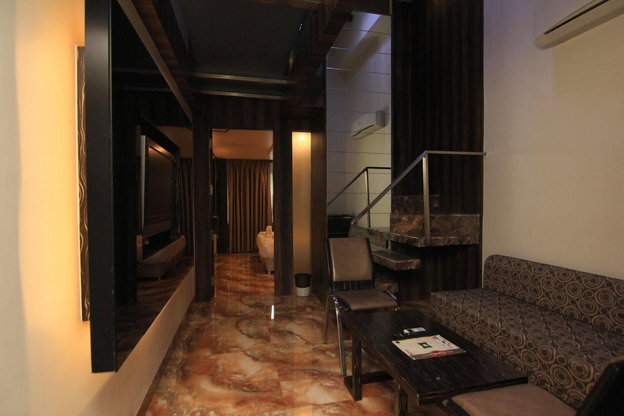 Kumar Resort Lonavala Exterior foto